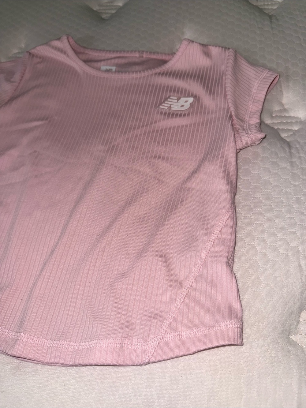 New Balance Light Pink Ribbed Short Sleeve Tee - Picture 3 of 4